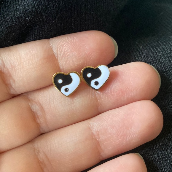 Gold Heart Yin & Yang Stud Earrings - Picture 1 of 3